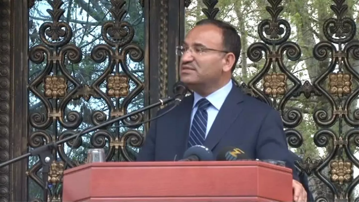 Bozdağ\'dan The Economist\'e \'Kapak\' Cevabı