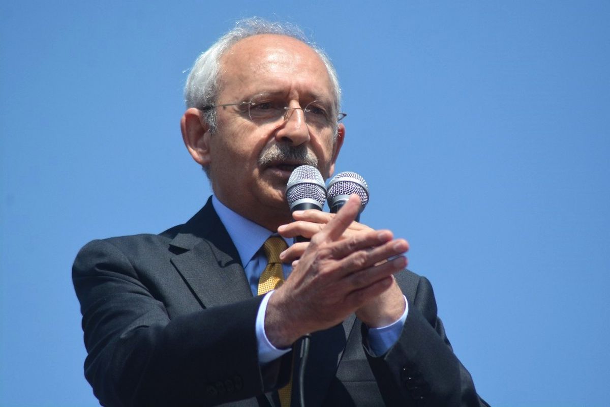 CHP Lideri Kılıçdaroğlu, Gönen\'de Halka Seslendi