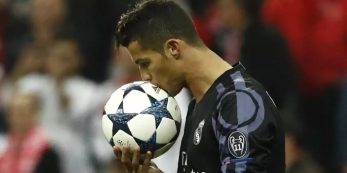 Cristiano Ronaldo\'dan Tarihi Rekor