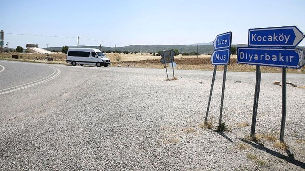 Diyarbakır\'da Sokağa Çıkma Yasağı