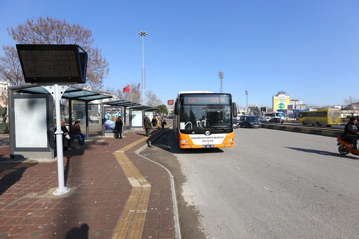 Gaziantep\'de 16 Nisan\'da Tramvay ve Belediye Otobüsleri Ücretsiz Hizmet Verecek