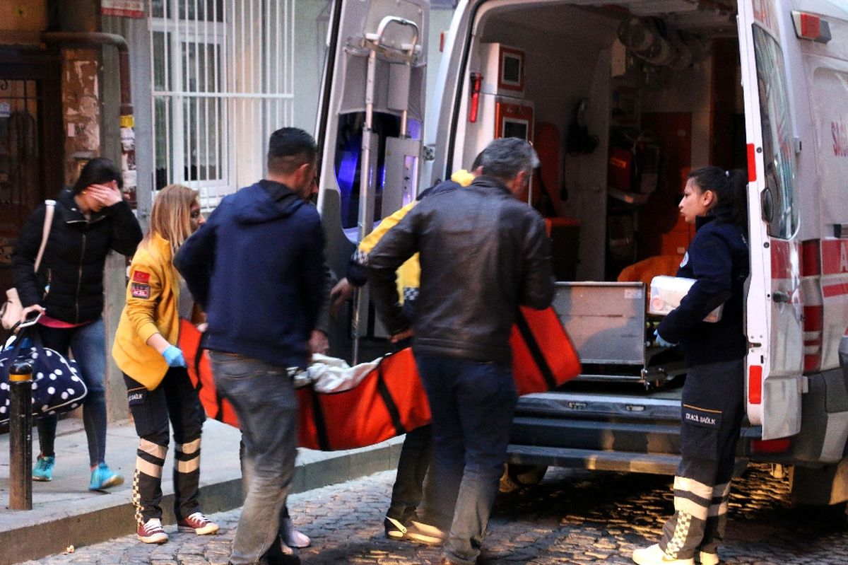 Istanbul\'un Göbeğinde Kadına Silahlı Saldırı
