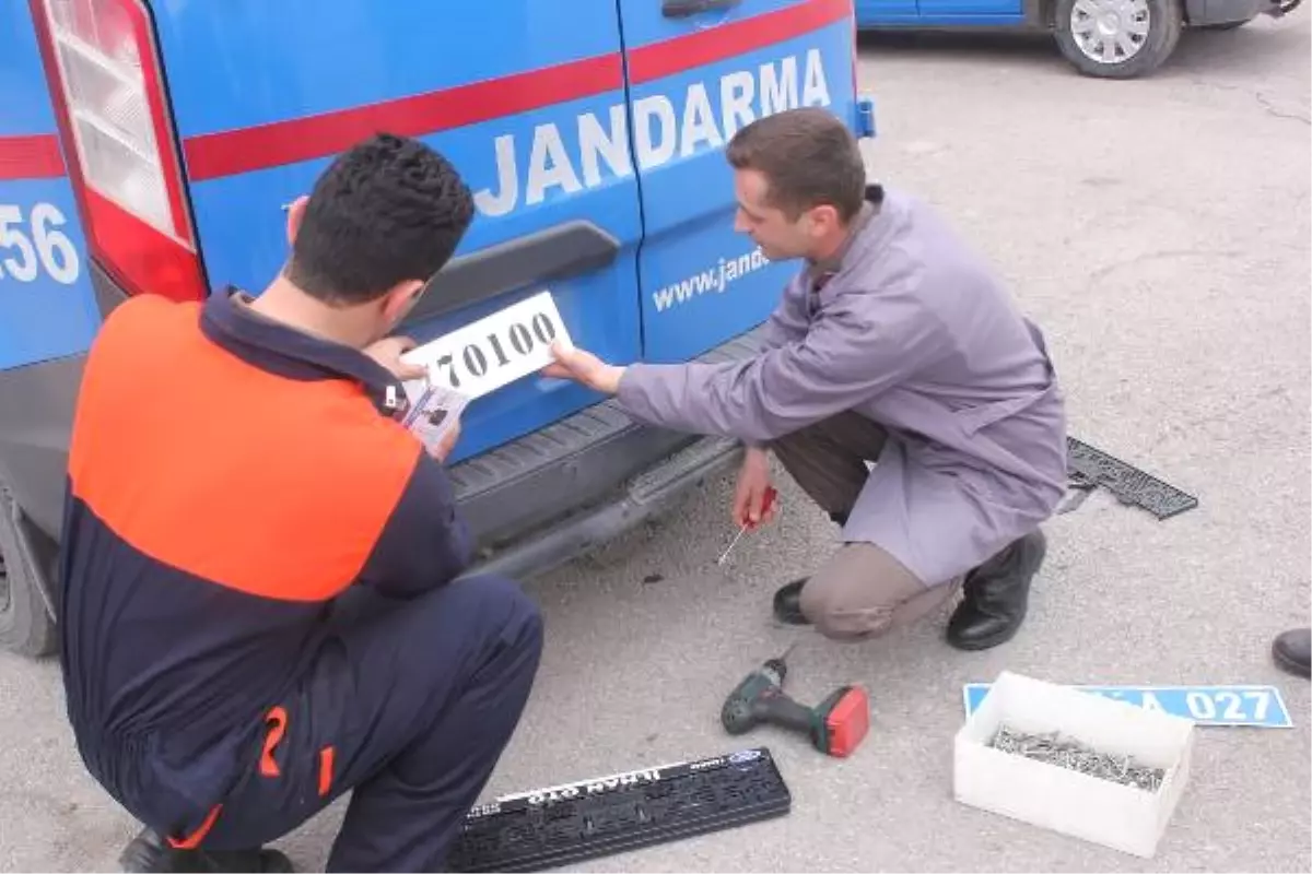 Jandarma Araçlarının Plakaları Değişti