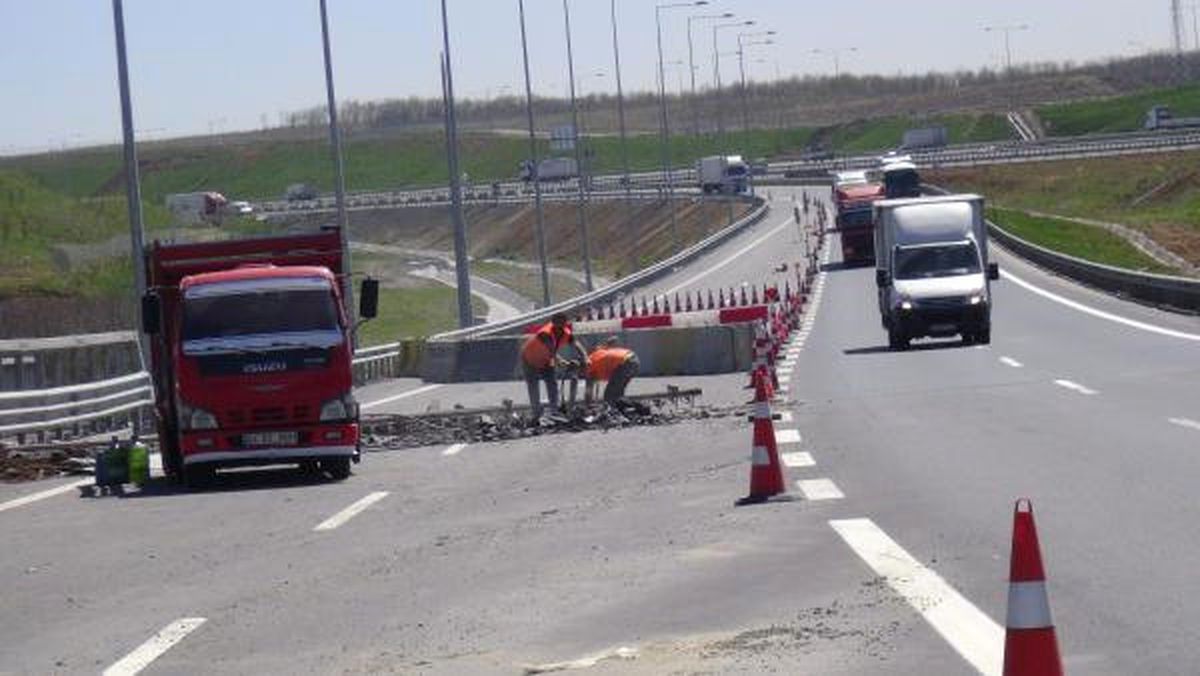 Kuzey Çevre Otoyolu\'na Viyadük Bakımı