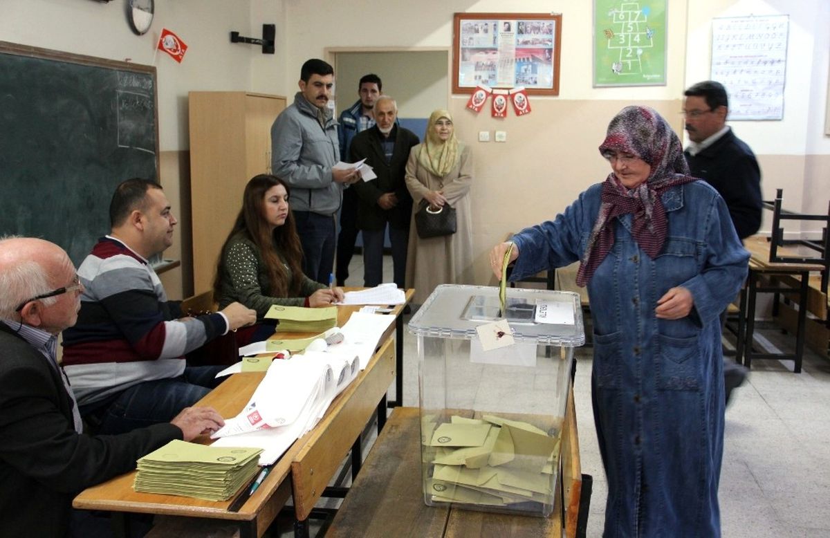 Manisa\'da Seçmen Sayısı Yaklaşık 19 Bin Kişi Arttı