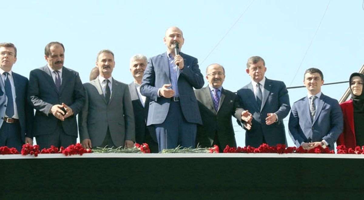 Soylu: "(Kılıçdaroğlu) 15 Temmuzda Havaalanından Kontrollü Bir Şekilde Kaçtı"