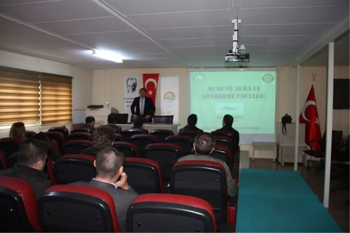 Tunceli\'de Veteriner ve Çiftçilere Seminer Verildi