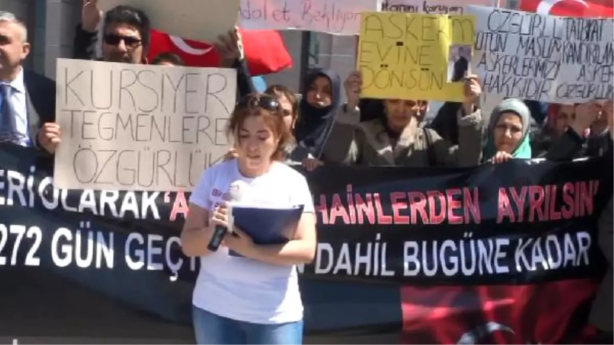 Tutuklu Askerlerin Ailelerinden Adliye Sarayı Önünde Eylem