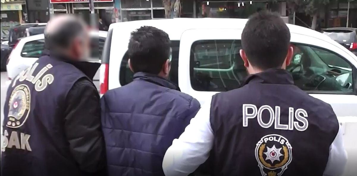 Uşak\'ta Evlendirme Vaadiyle Dolandıran Şahıs Yakalandı