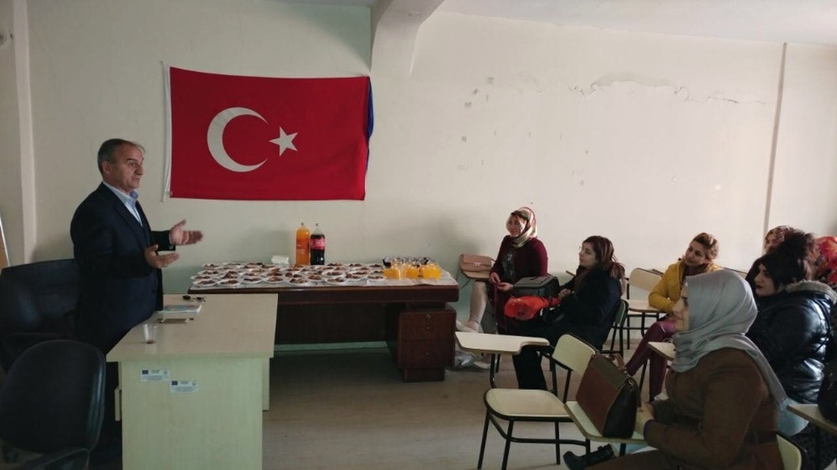 Ağrı\'da Kadın Kuaförleri Salı Günü Kapalı