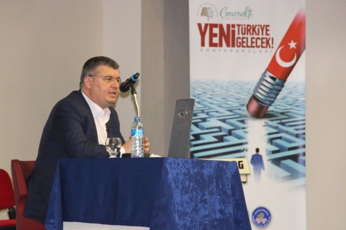 Ağrı\'da "Yeni Türkiye Yeni Gelecek" Konferansı