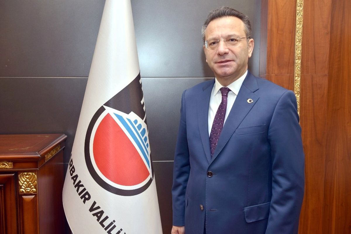 Bağlar\'da Yaralar Sarılıyor