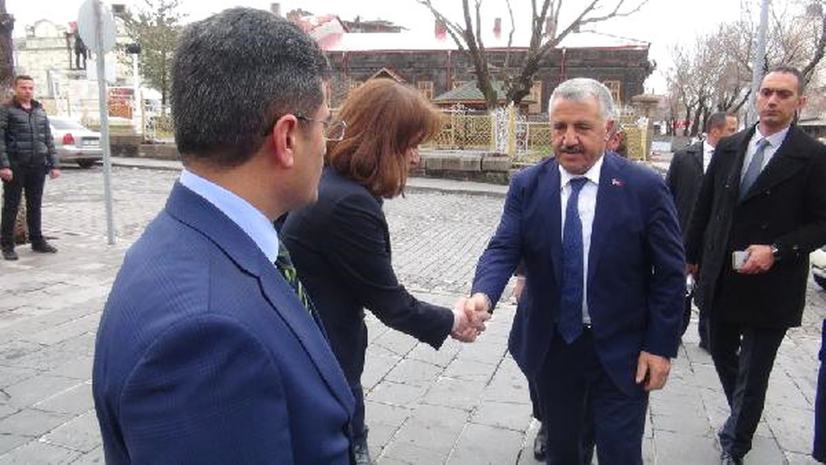 Bakan Arslan: 15 Temmuz Şehitler Köprüsü\'nde Bekleme Olmayacak