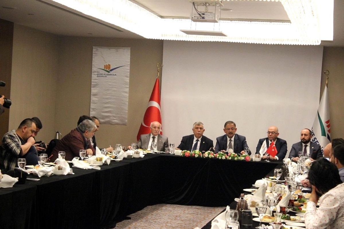 Bakan Özhaseki, MHP Lideri Bahçeli\'nin Sözlerini Değerlendirdi