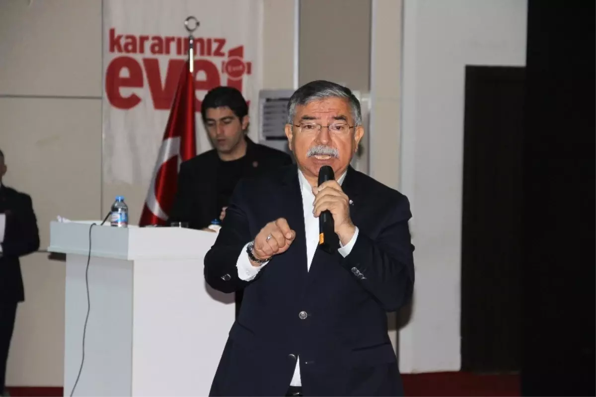 Bakan Yılmaz: "Cumhurbaşkanlığı Hükümet Sistemi Türkiye\'ye Barışı Getirecek"