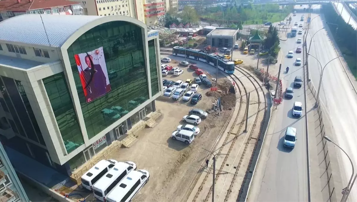 Başkan Karaosmanoğlu, Akçaray Tramvay Hattının Test Sürüşünü Yaptı