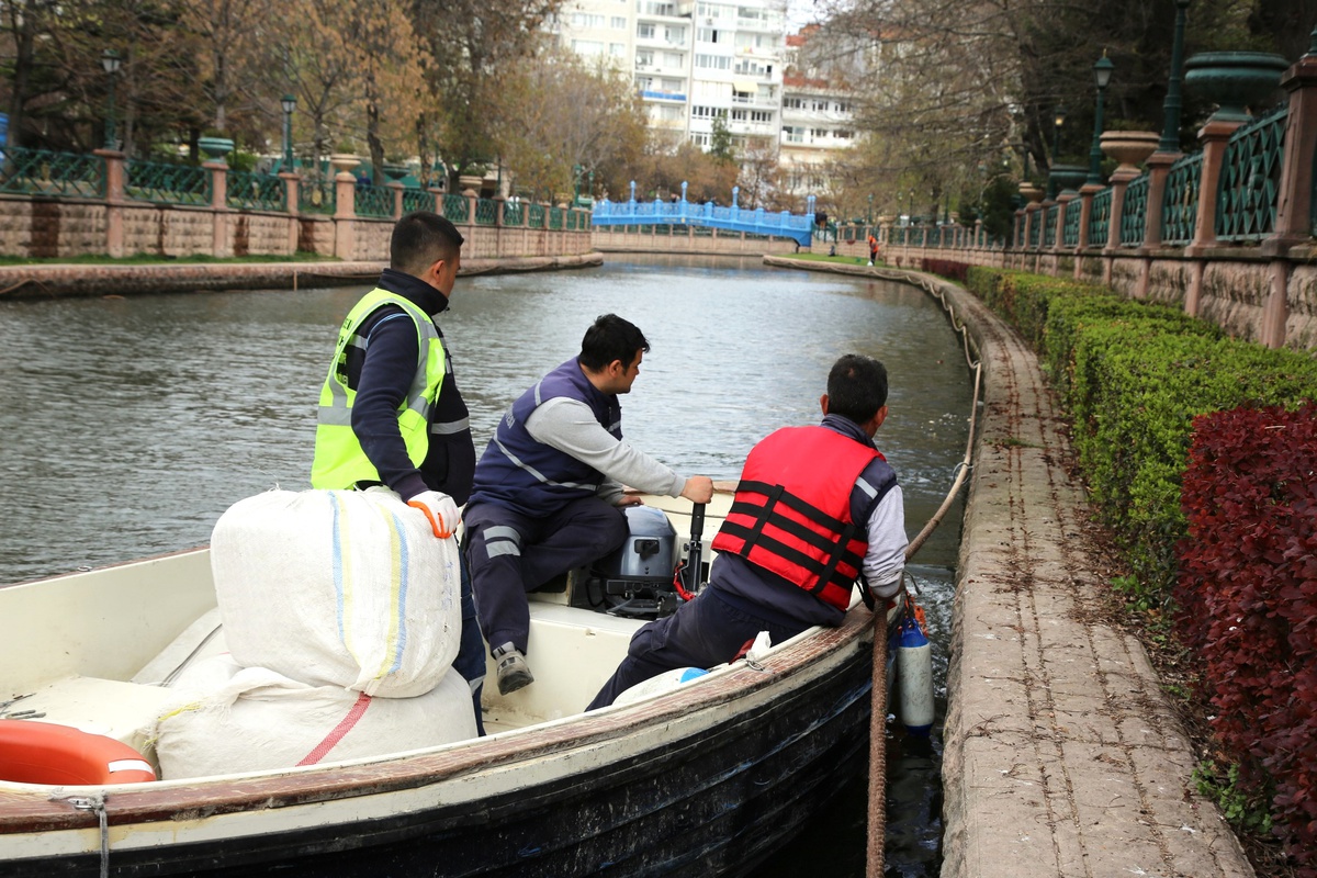 Büyükşehir\'den Porsuk\'ta Boğulmalara Karşı Önlemler