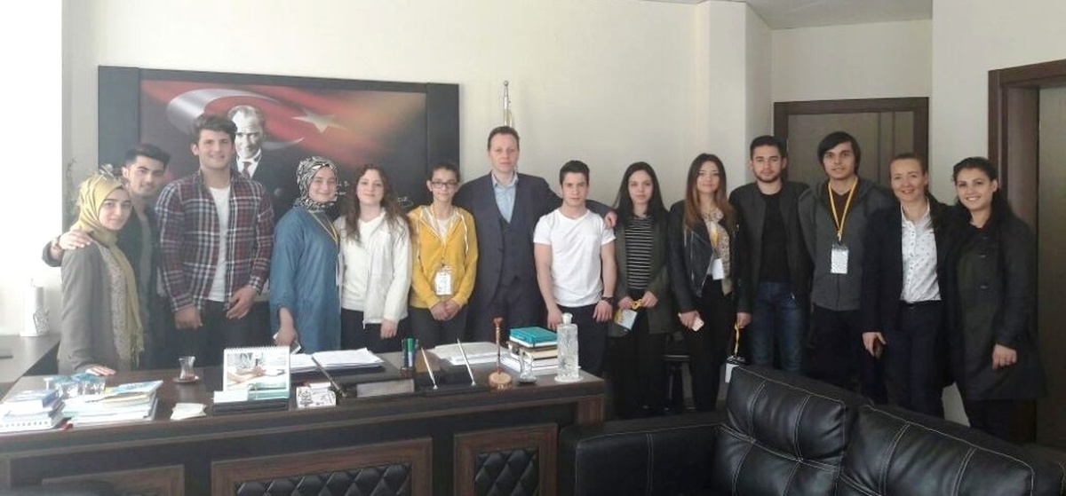 Çocuk Meclisinden Halk Sağlığı Müdürüne Ziyaret