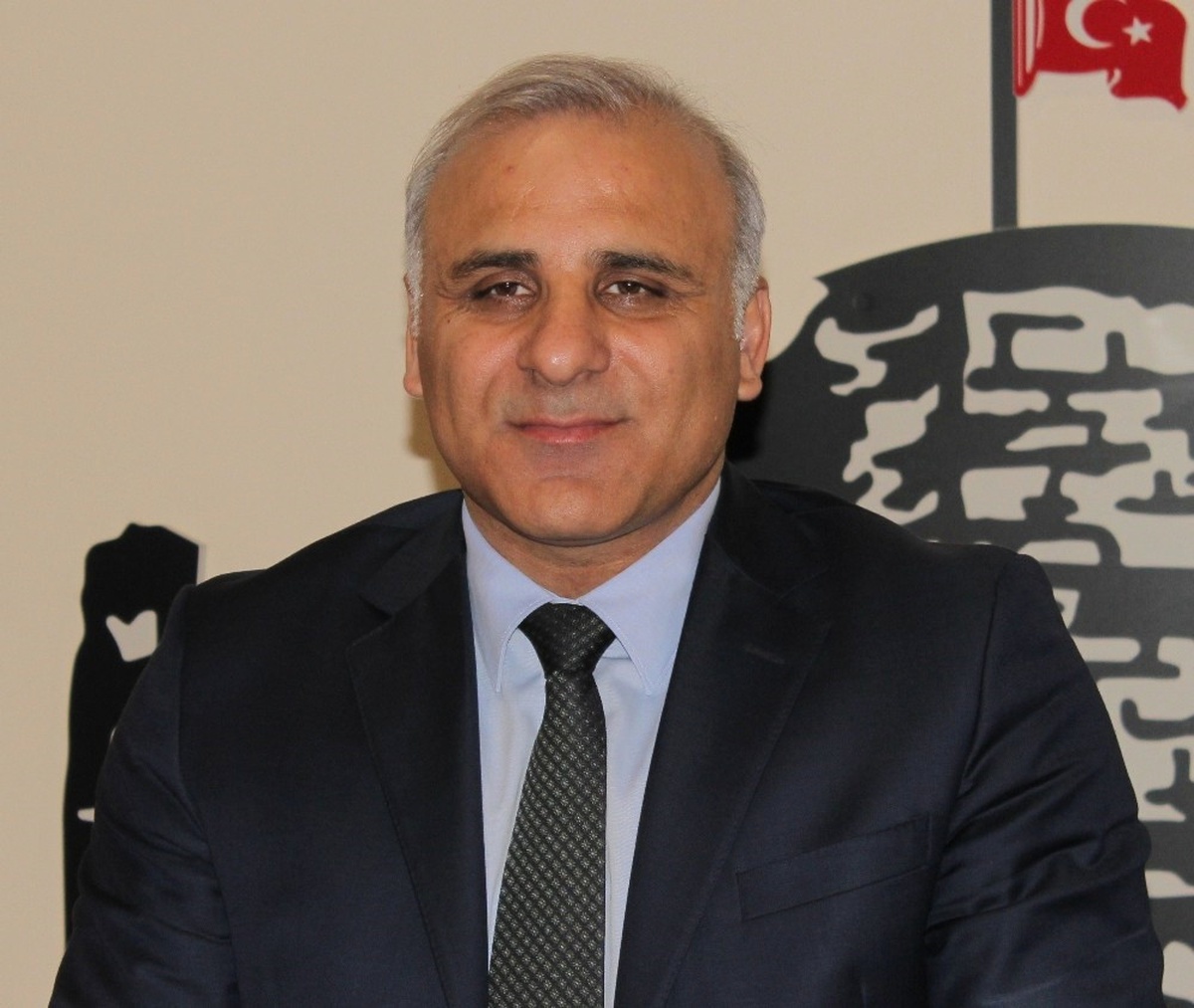 Elazığ\'ın Stadyum ve Uluova Sulama Projesi Gerçekleşiyor