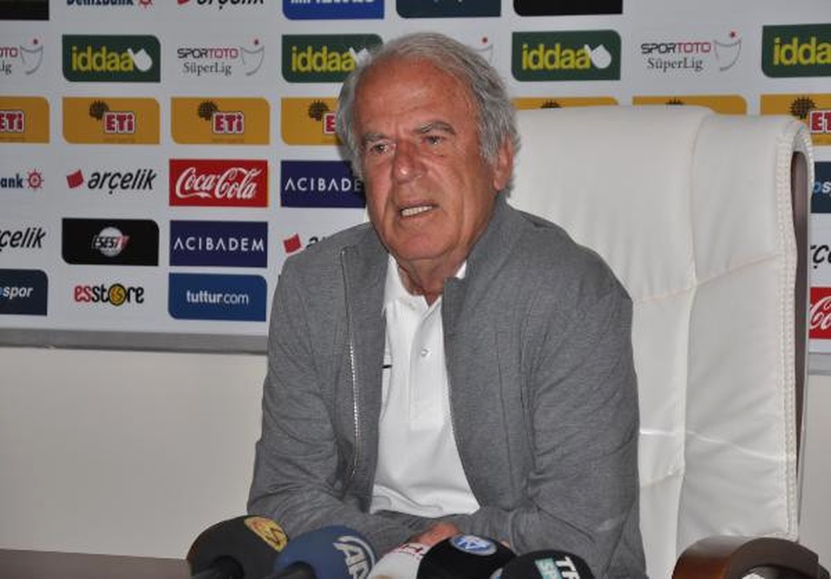 Eskişehirspor Teknik Direktörü Denizli: "Eskişehirspor Gelecek Yıl Süper Lig\'de Olacak"