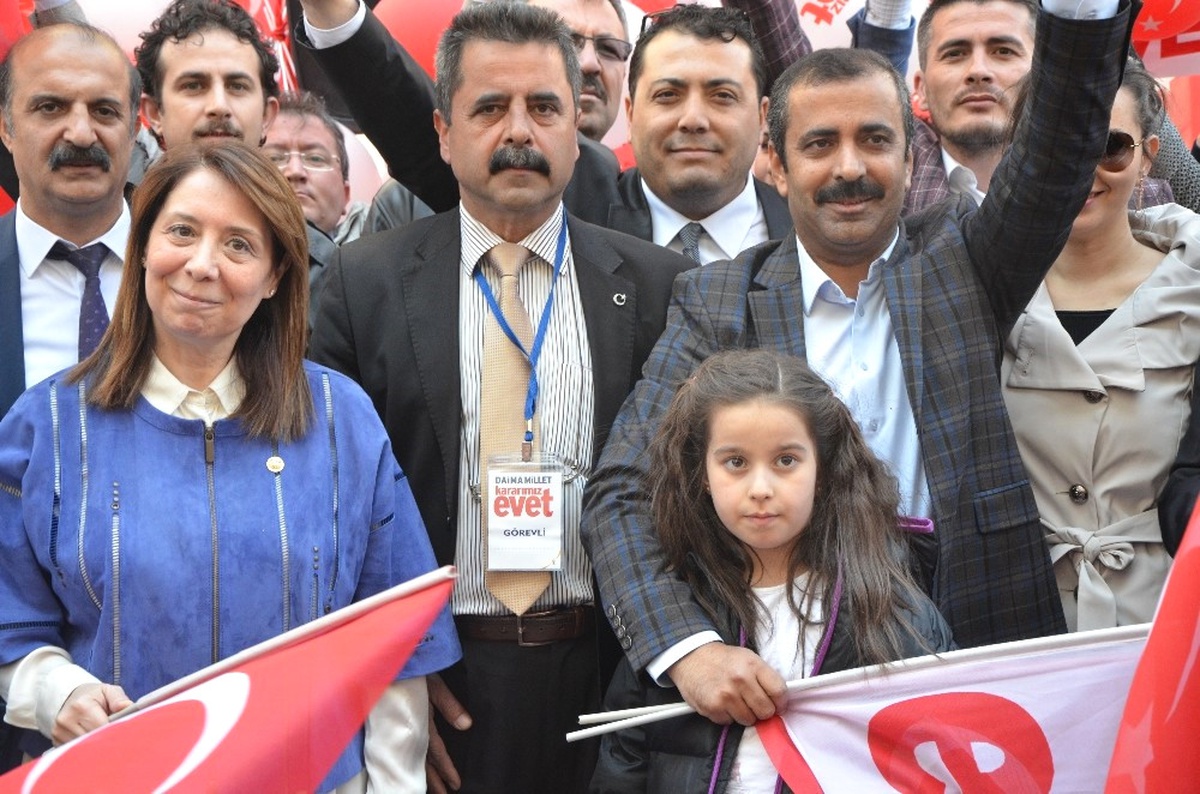 Evet\' Çadırında Memur-Sen\'in \'Evet\' Açıklaması