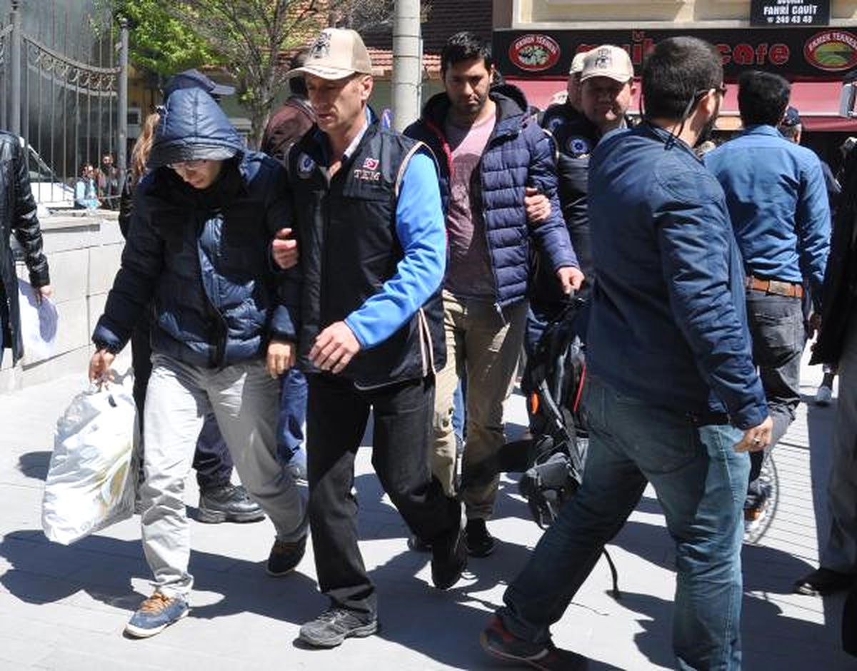 Fetö Şüphelisi İnfaz Koruma Memurları Adliyede