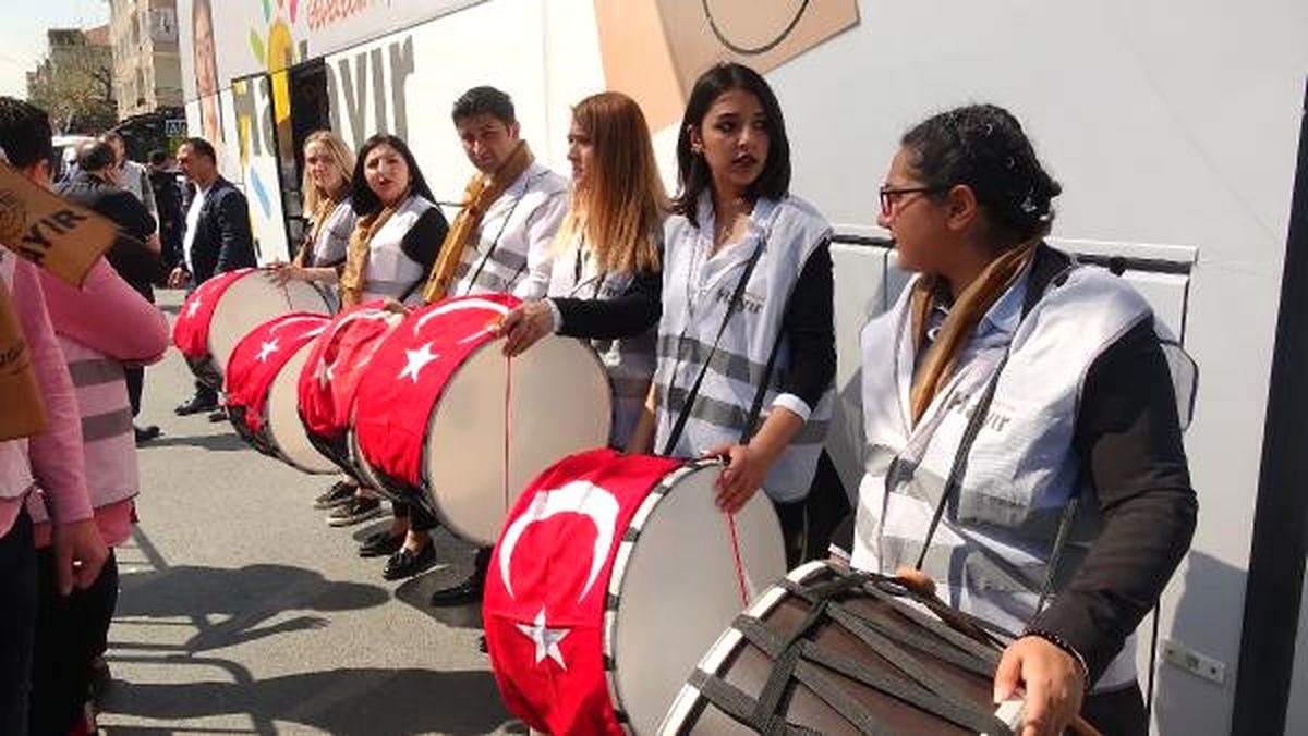 Fotoğraflar//kılıçdaroğlu Avcılar\'da Konuştu