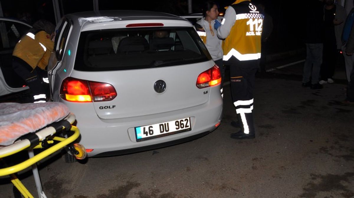 İslahiye\'de Trafik Kazası: 3 Yaralı
