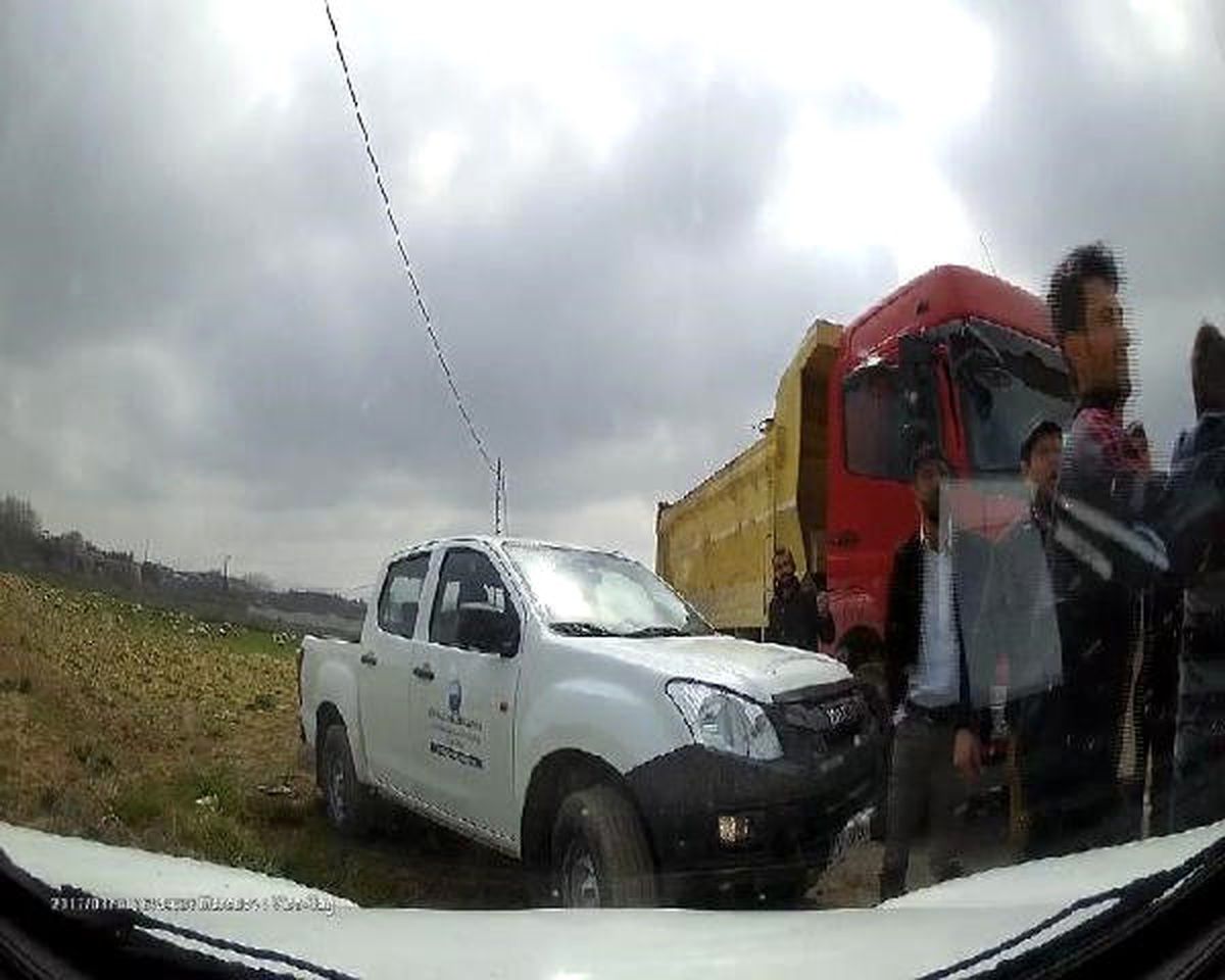 Kaçak Hafriyat Dökümü Yapan Kamyonlara Suçüstü