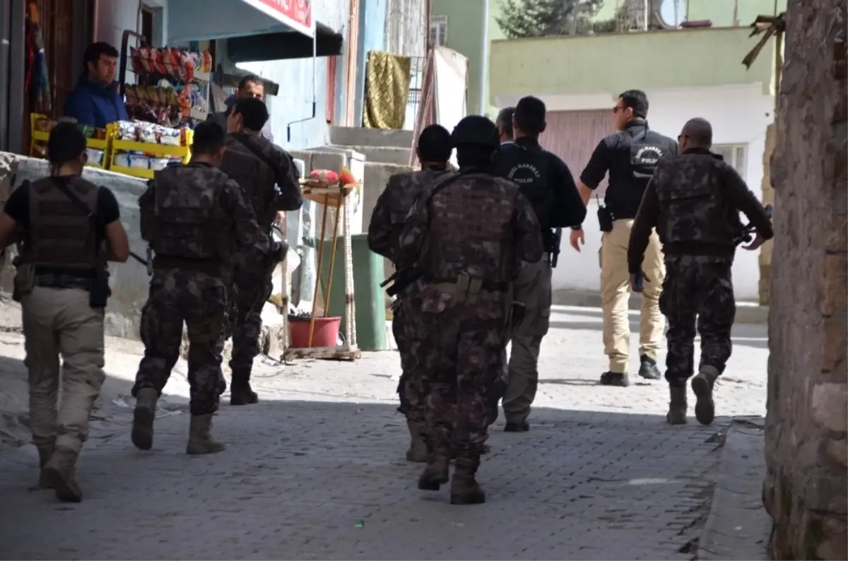 Siirt Emniyeti\'nden Seçim Öncesi Güvenlik Tedbiri