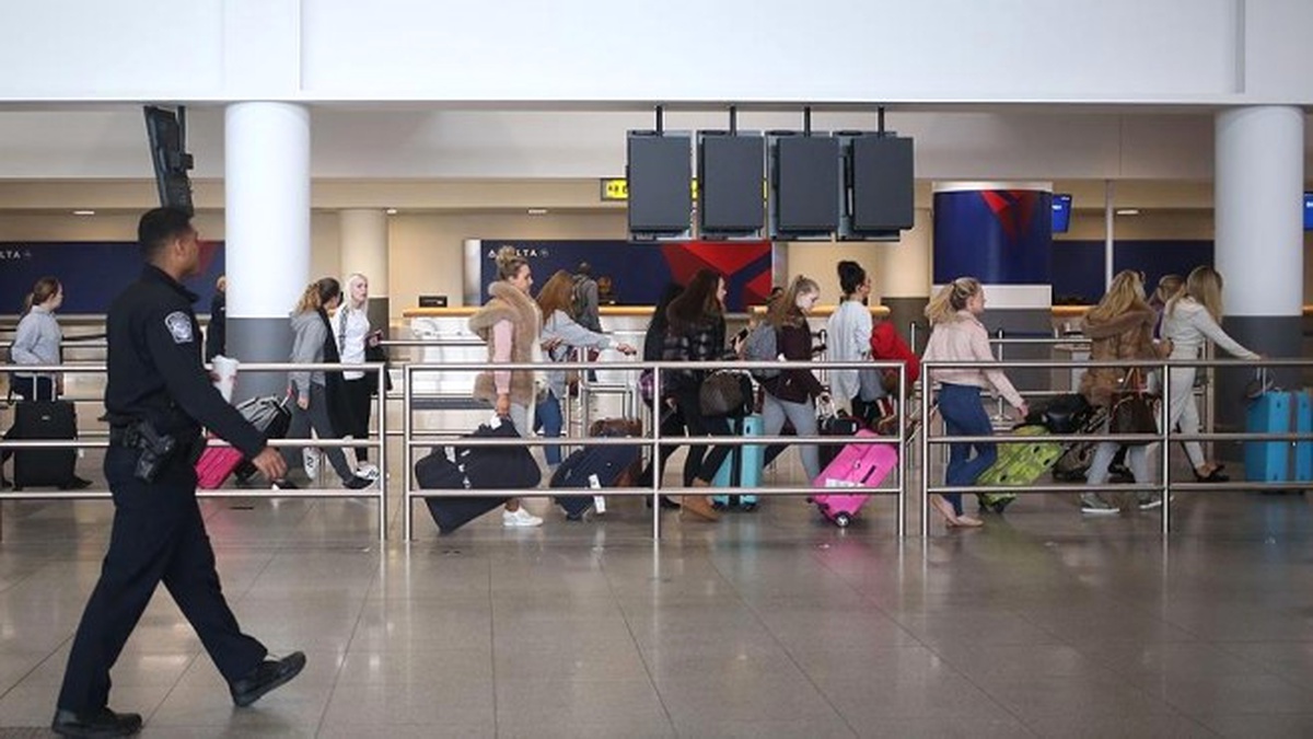 Unutkan Yolcular Servet Bıraktı