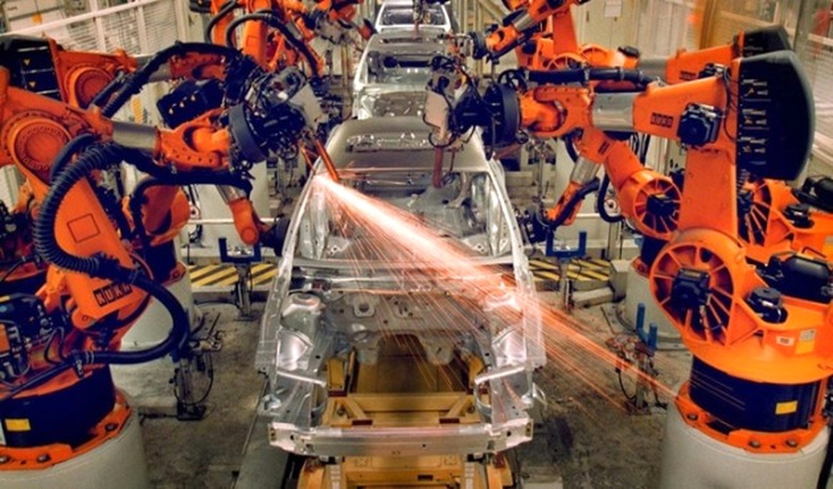 Artık Üretimi Robotlar Yapacak Ayak Uyduramayan Silinip Gider\'