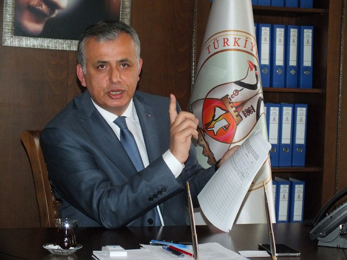 Aşkını Dağlara Yazdı