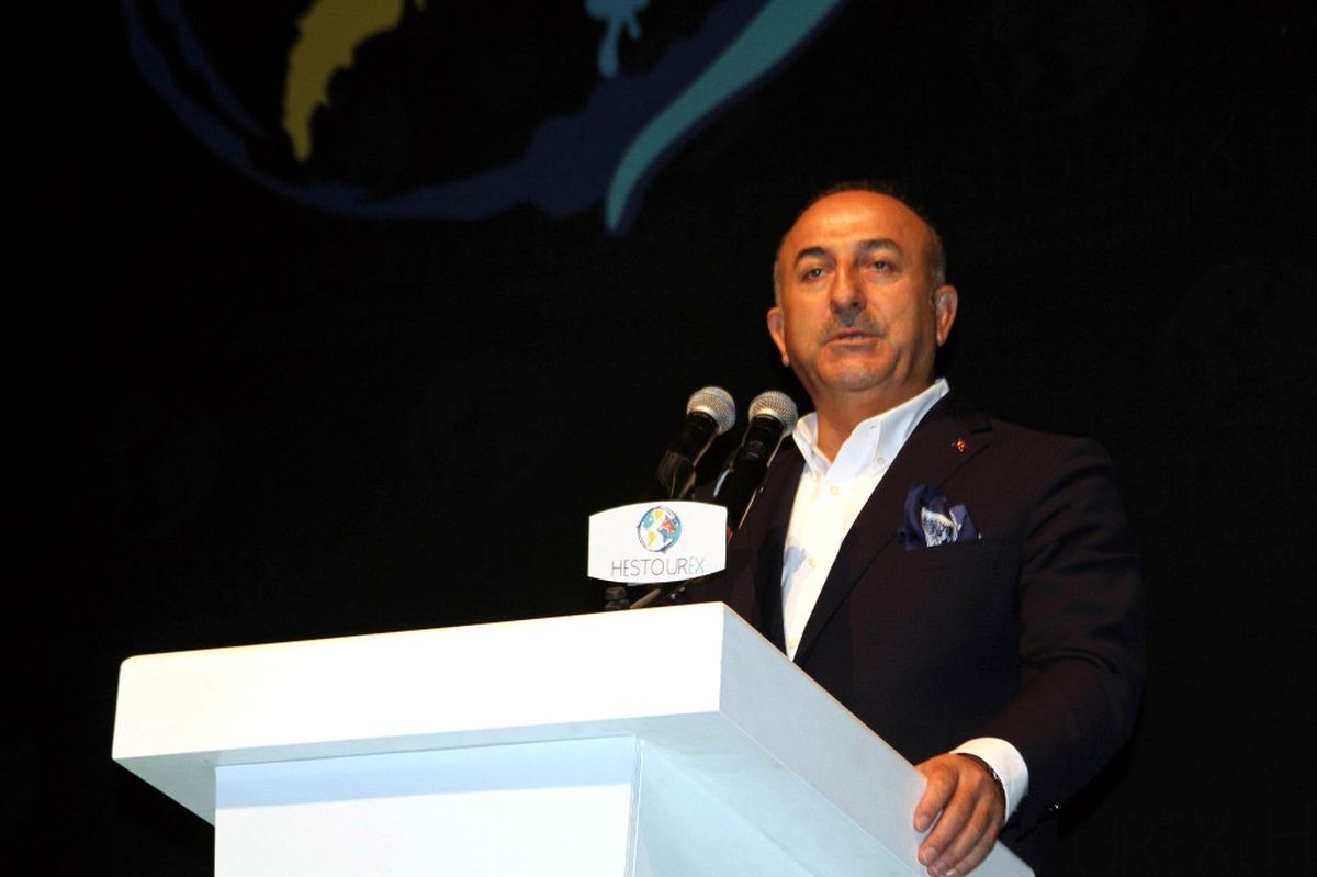 Bakan Çavuşoğlu, Yerleşik Ruslarla Buluştu