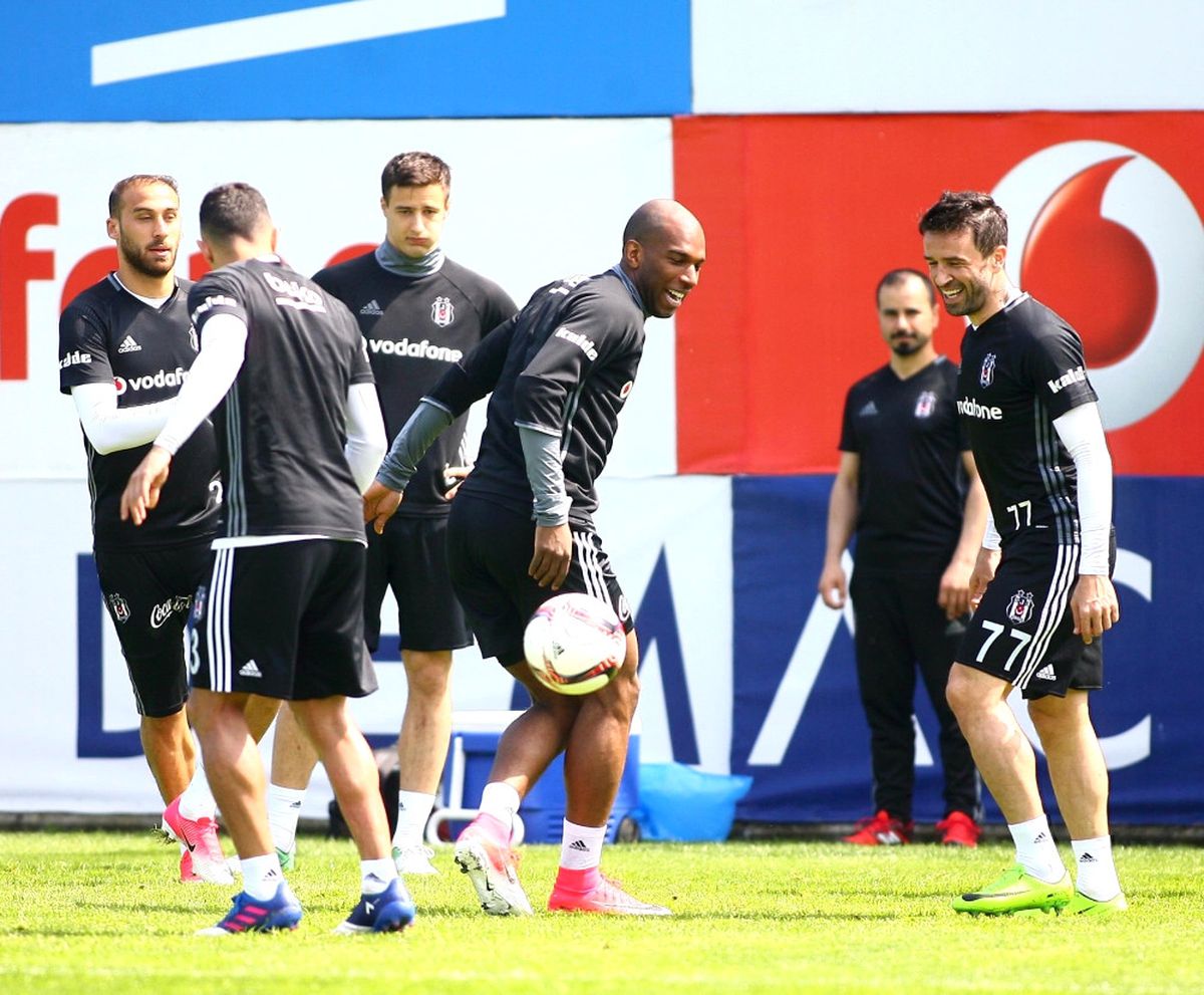 Beşiktaş\'ta Lyon Maçı Hazırlıkları Başladı