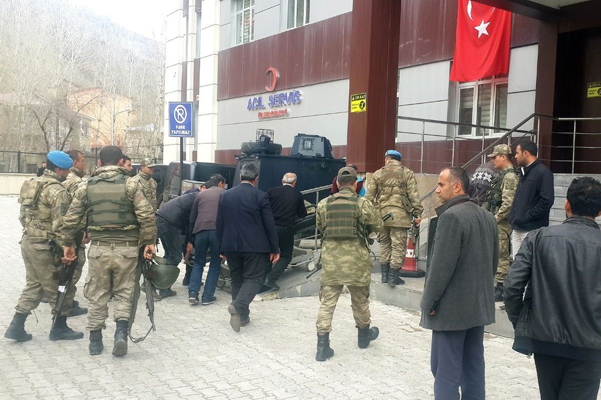 Çatak\'ta Patlama: 1 Asker Yaralı