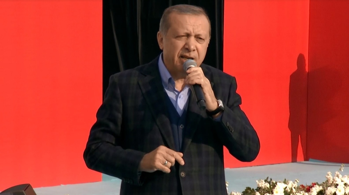 Cumhurbaşkanı Erdoğan: "Kontrollü Koltuğu Altından Çekip Alacaklar"