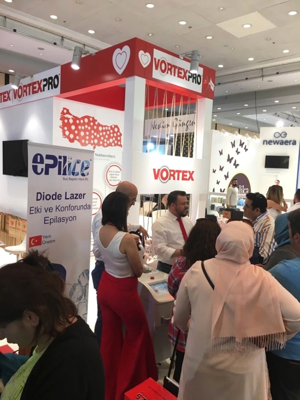 Hibrit Ipl Epilasyon Cihazı \'2017 Güzellik ve Bakım Fuarında\' Tanıtıldı