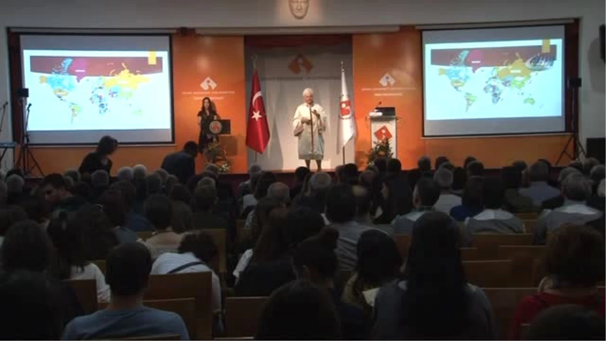 İzmir Ekonomi Üniversitesi 16. Yılını Kutladı