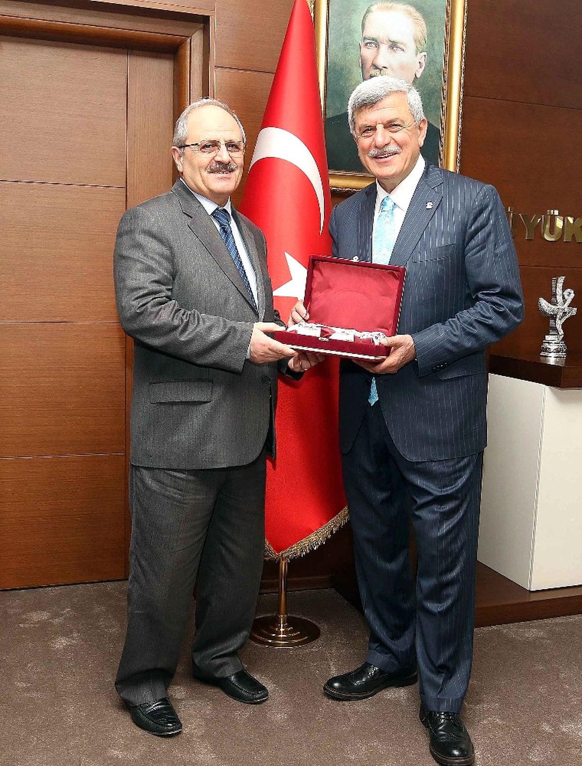 Kaymakam Arslan, Başkan Karaosmanoğlu\'na Veda Etti