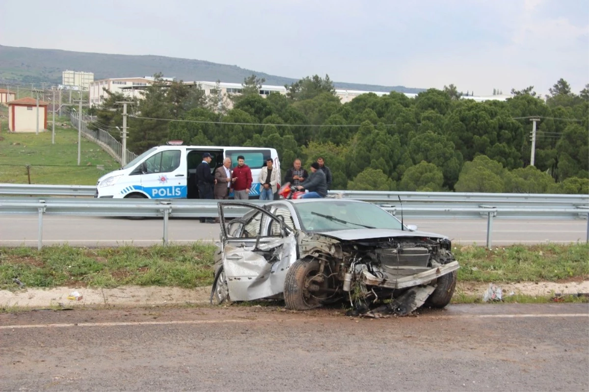 Kilis\'te Trafik Kazası: 1 Ölü, 4 Yaralı