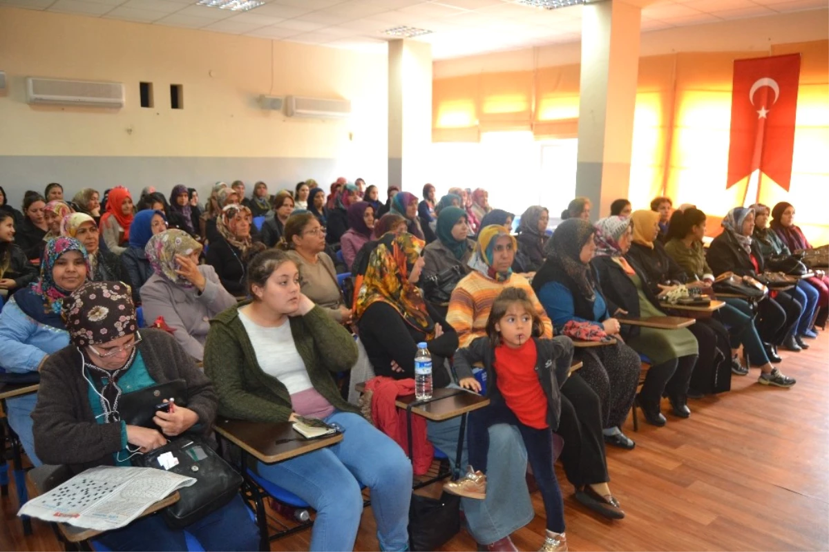 Kozan\'da Kadınlara "Girişimde Önce Kadın Projesi" Eğitimi