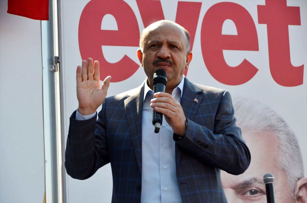 Milli Savunma Bakanı Işık, Kocaeli\'de
