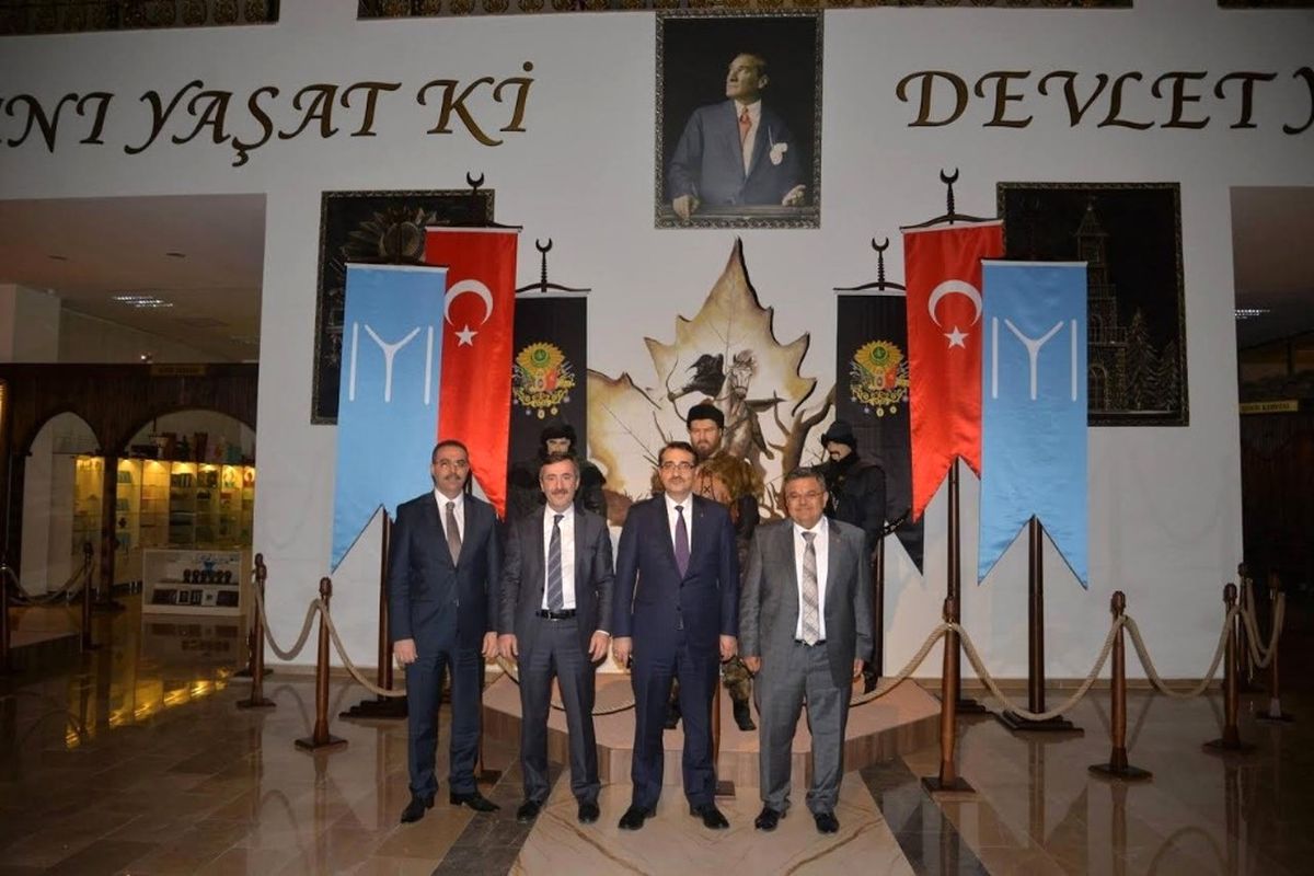 Müsteşar Fatih Dönmez\'den Bilecik Şehir Müzesi\'ne Ziyaret