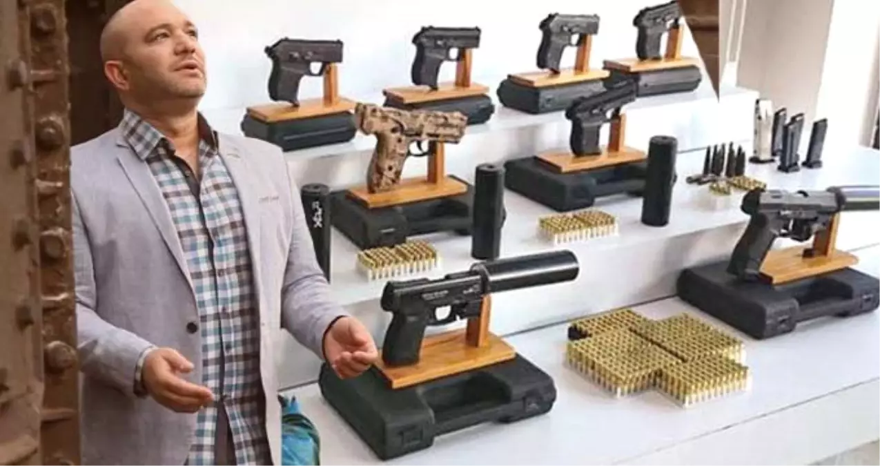 Şarkıcı Günter Bayraktar\'ın Evinden Cephanelik Çıktı