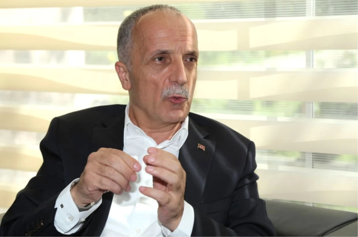Türk-İş Genel Başkanı Atalay Gazetecilerle Buluştu