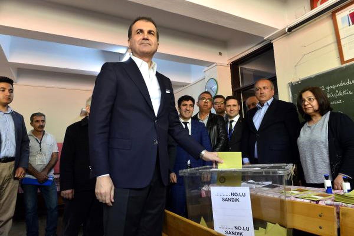 AB Bakanı Çelik: Tecelli Eden İrade Başımızın Tacıdır
