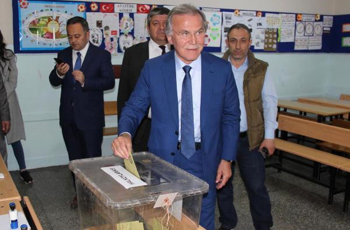 Ak Partili Şahin: Oy Beklediğimiz Partilerden Yeterli \'Evet\' Oyu Gelmedi