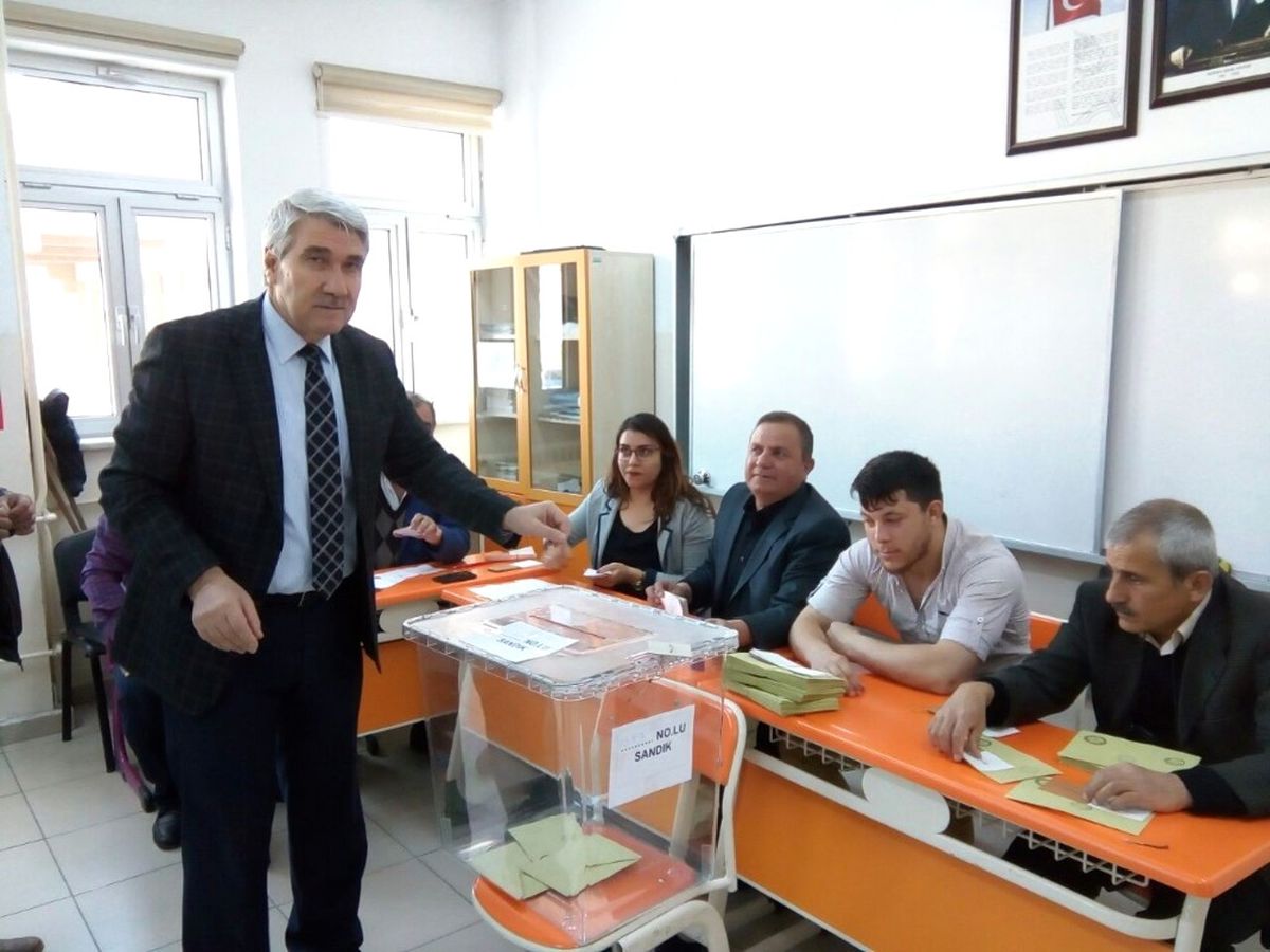 Başkan Musa Yılmaz Oyunu Kullandı