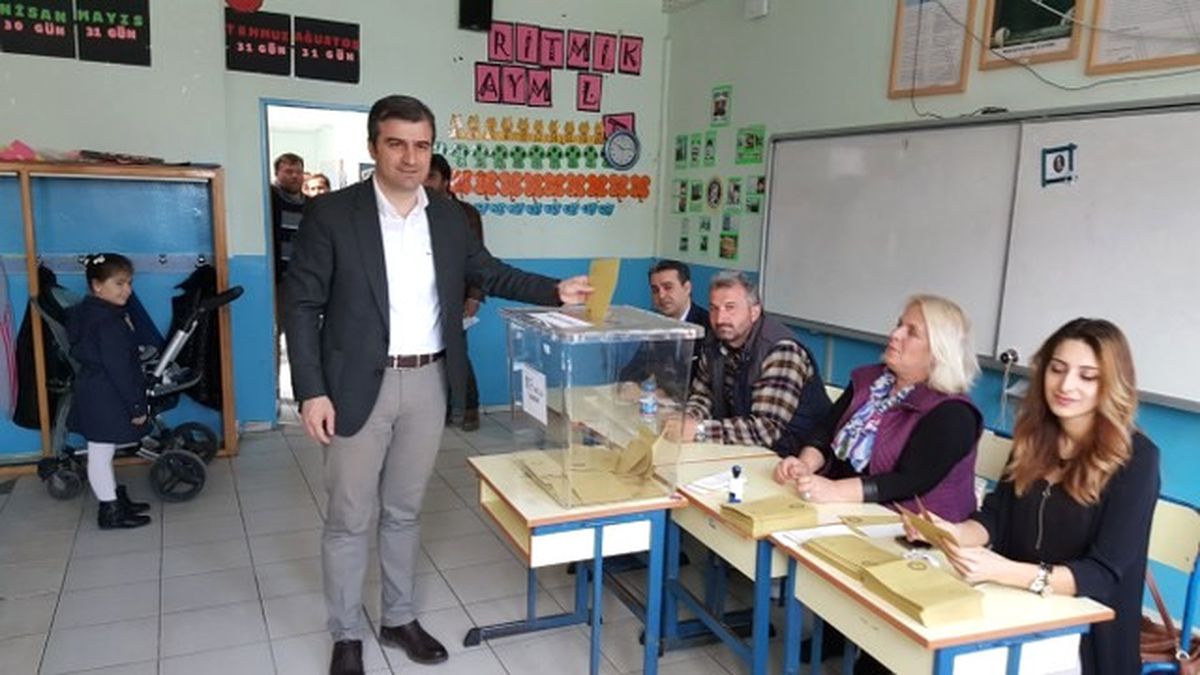 Başkan Yemenici, Oyunu Kullandı